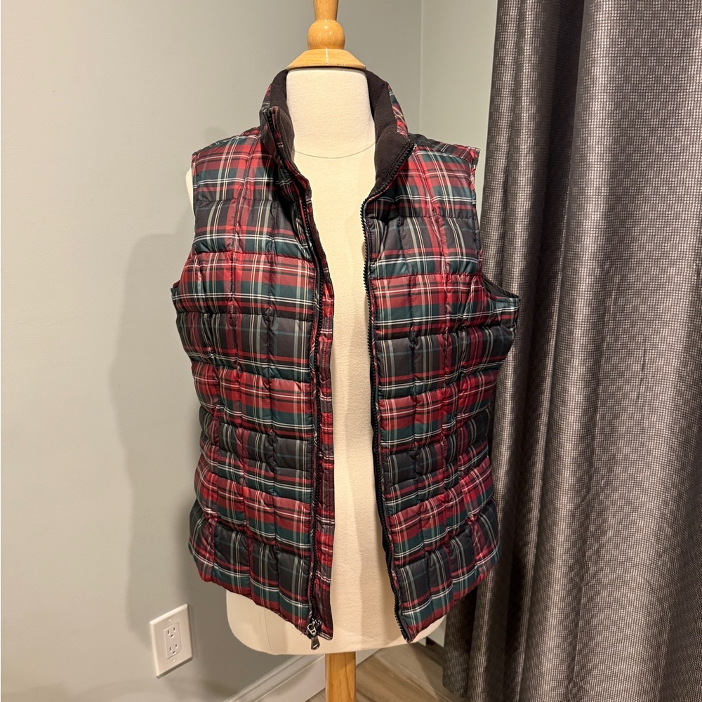 Eddie Bauer Red and Green Plaid Quilted Puffer Vest- Premium Goosedown